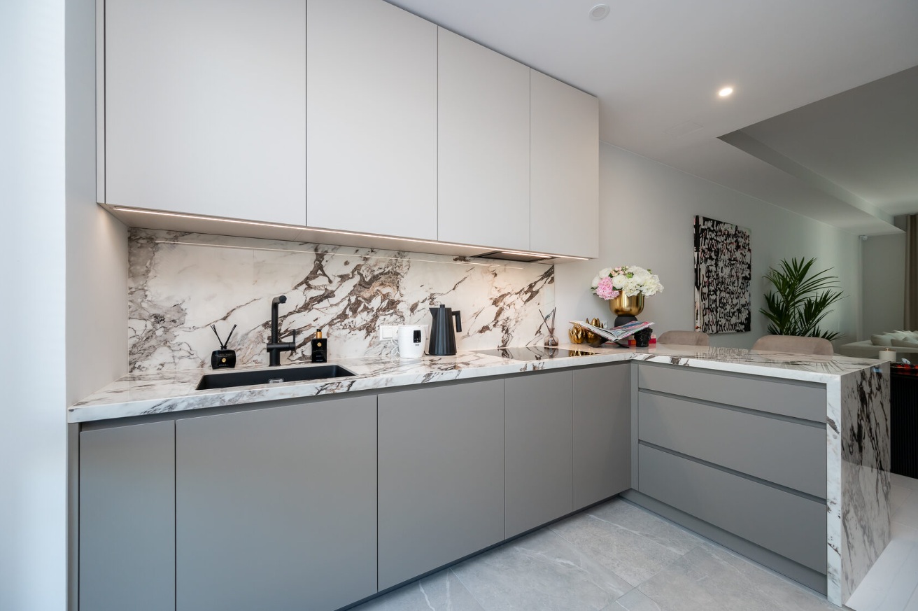 Cocinas a medida de estilo nórdico: Experiencia, calidad y más de 9.000 proyectos realizados